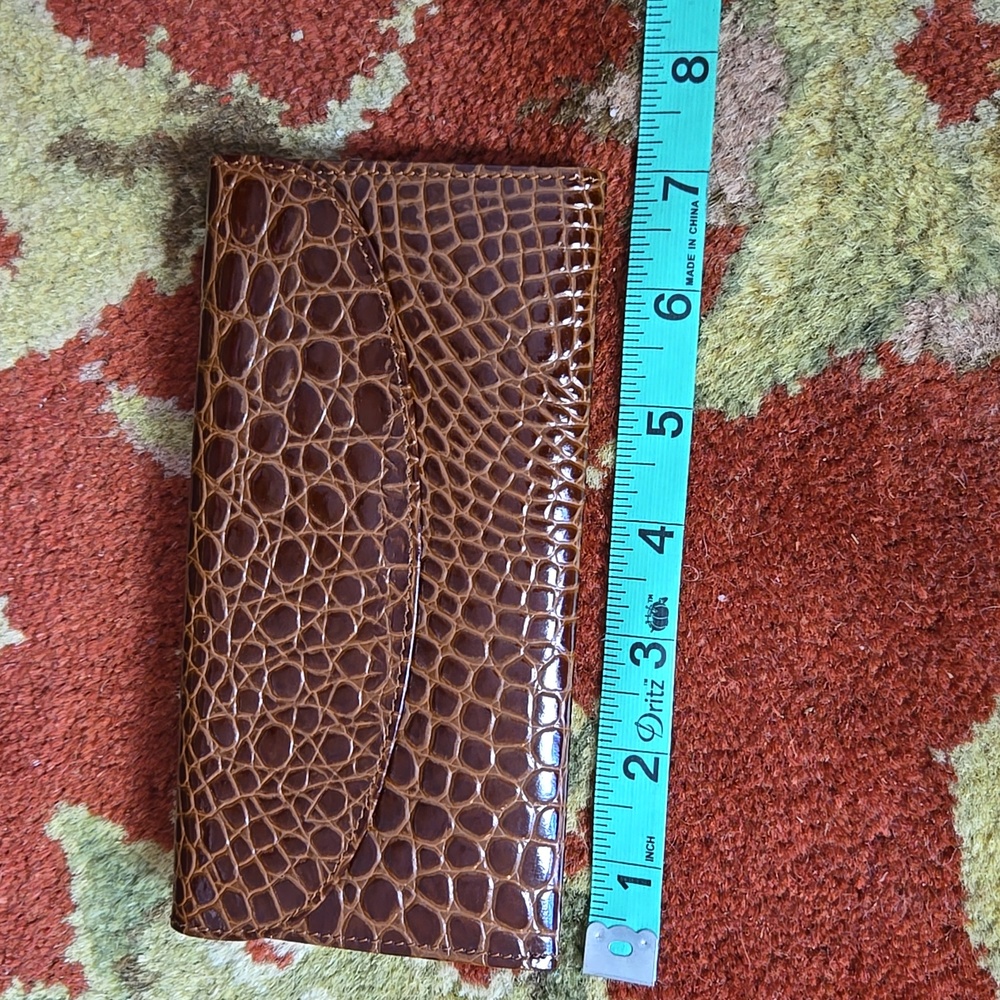 Budd Leather Crocodile Bidente Slim Wallet - Picture 6 of 7